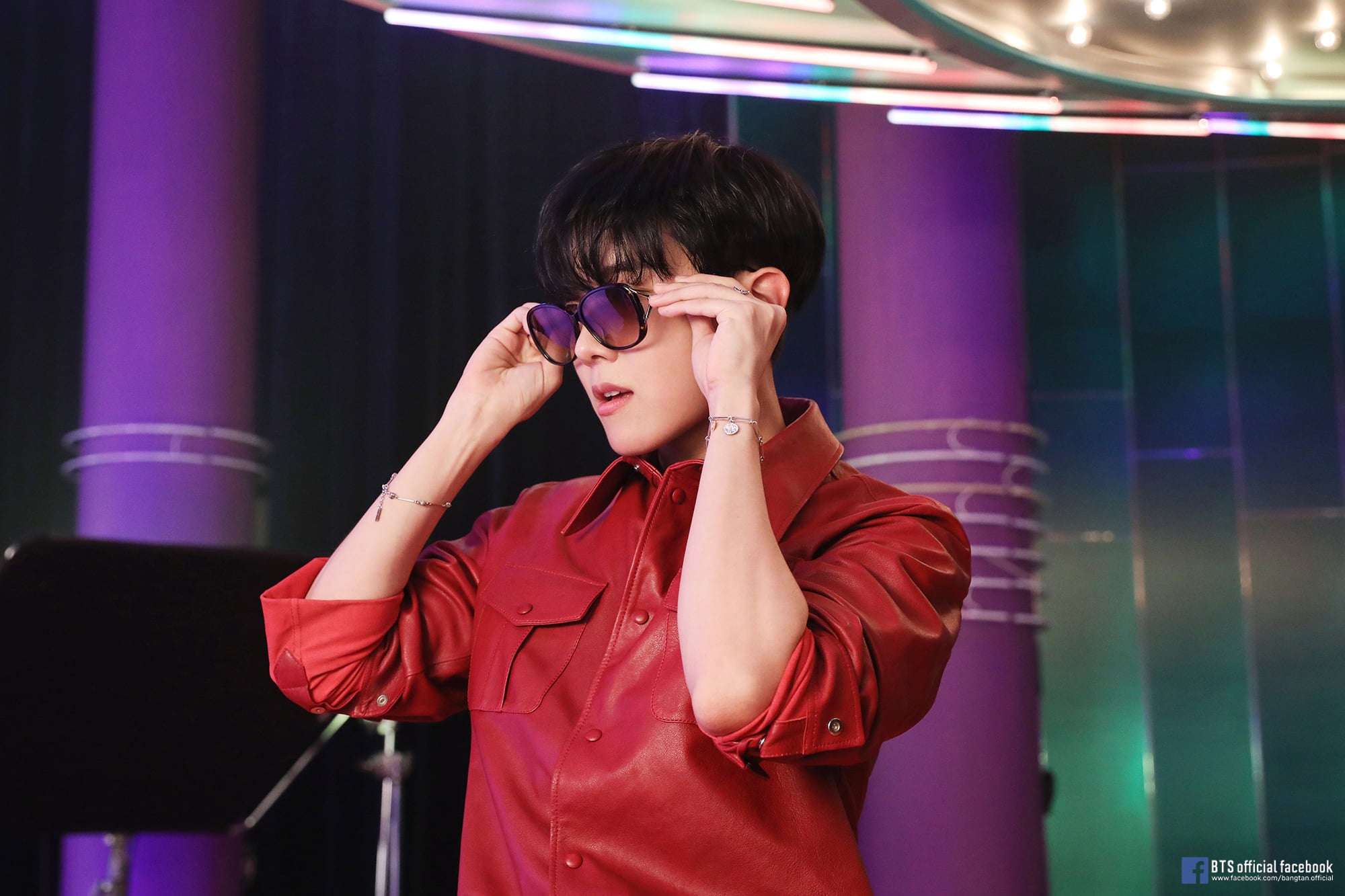 AluCards BTS - Jung Ho-Seok –  Photocards de Aluminio / Set de 10